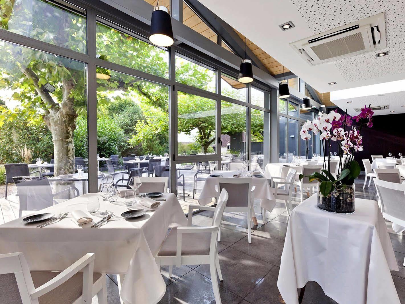 Hostellerie Saint Germain Bagian luar foto